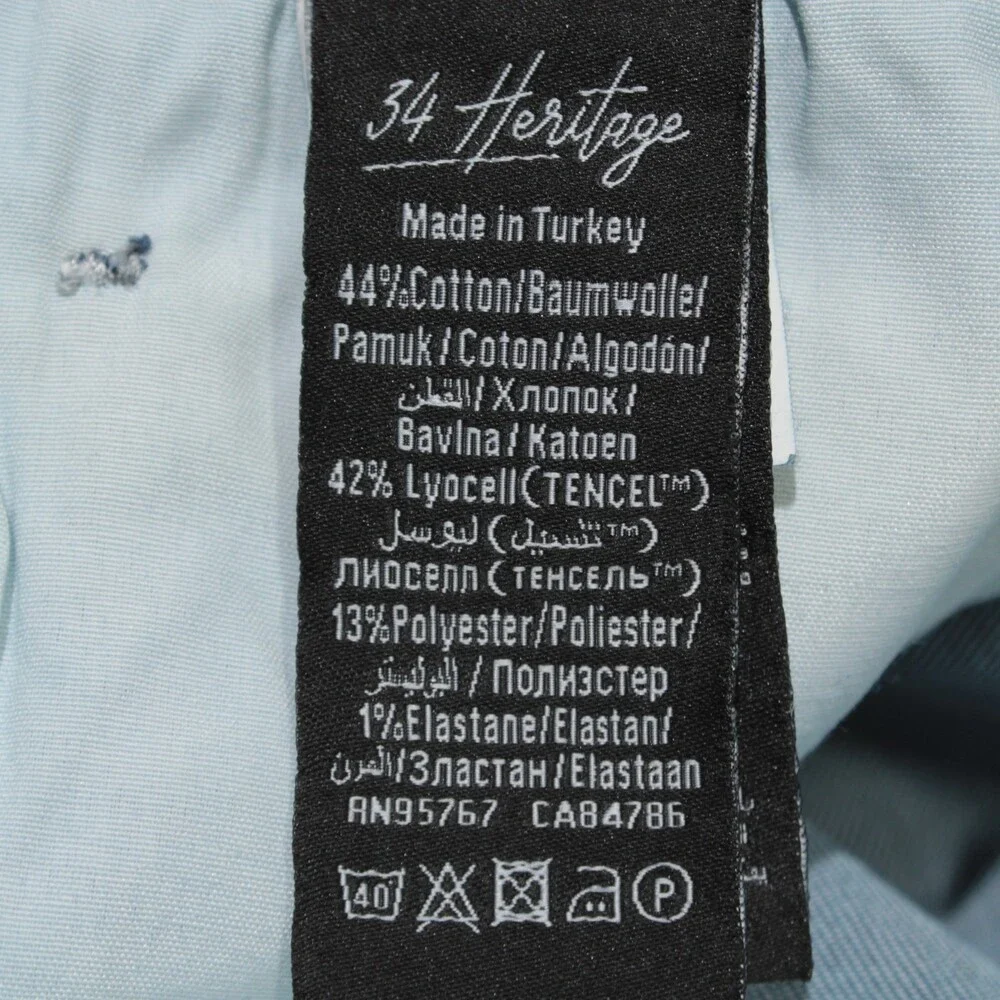34 Heritage NWT Mid-Rise Straight Leg Jeans Size 42 x 34 US in Blue Cotton Blend
